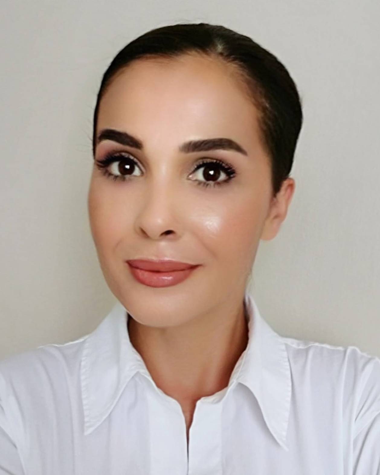 TUĞÇE SOYTÜRK TUĞÇE SOYTÜRK
